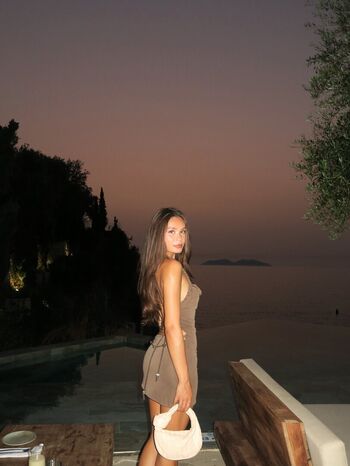 Full leaked Alexandra carlsson private photo