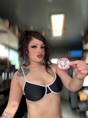 Full leaked Alexandra private photo