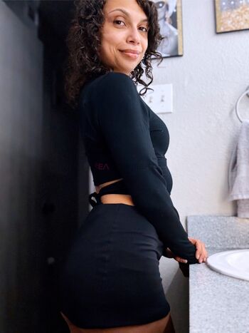 Full leaked Alexaskye private photo