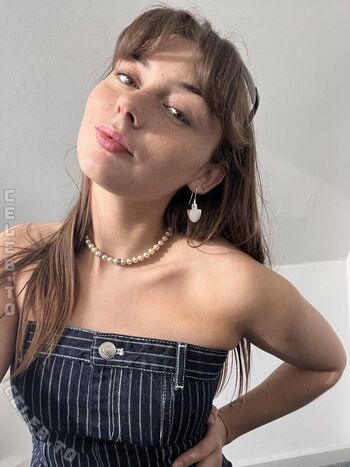 Full leaked Alexia burns private photo