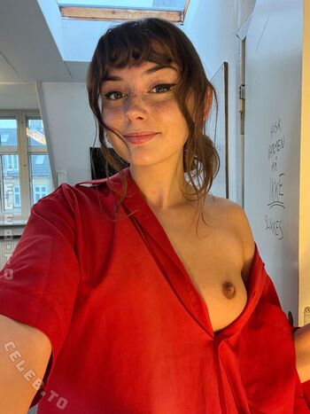 Full leaked Alexia burns private photo