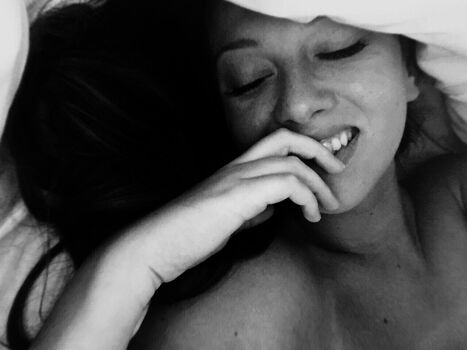 Full leaked Alexia goines private photo
