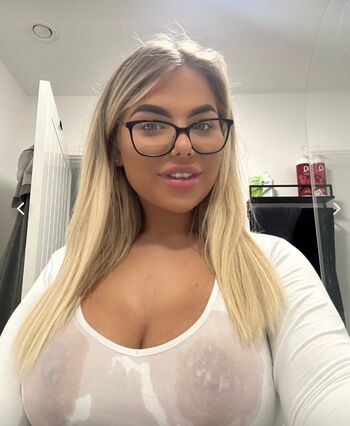 Full leaked Alexiagray private photo