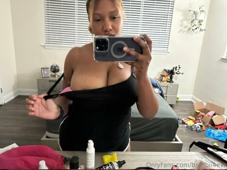 Full leaked Alexis avery private photo