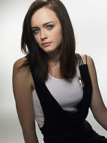 Full leaked Alexis bledel private photo