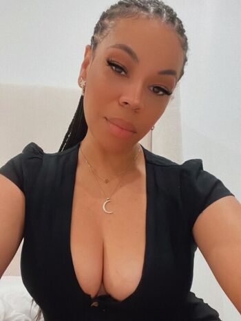Full leaked Alexis fields private photo