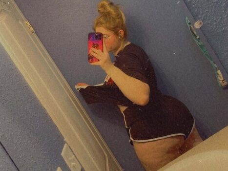 Full leaked Alexis miley private photo