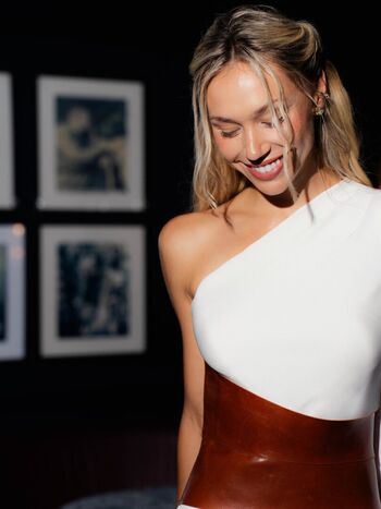 Full leaked Alexis ren private photo