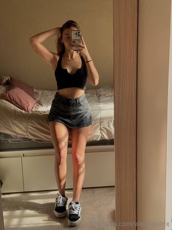 Full leaked Alexisgoldx private photo