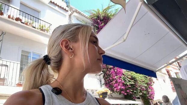 Full leaked Alexissh private photo