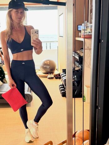 Full leaked Ali larter private photo