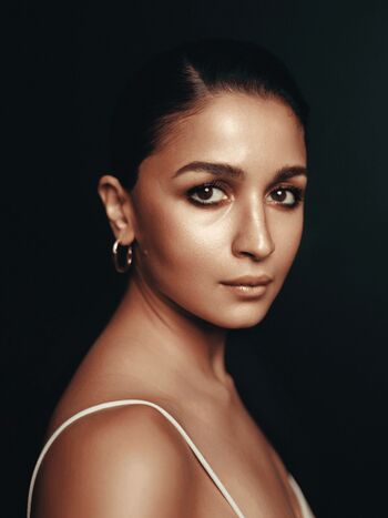 Full leaked Alia bhat private photo