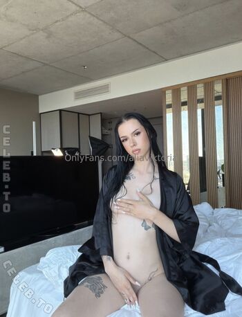 Full leaked Aliabaddie private photo