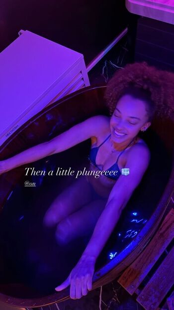 Full leaked Aliana king page private photo