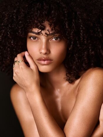 Full leaked Aliana king page private photo