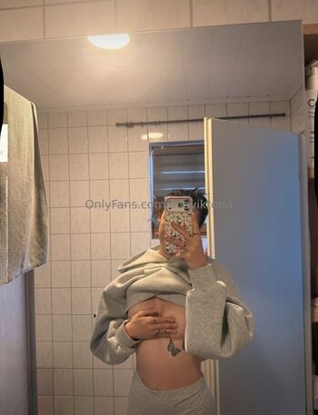 Full leaked Aliaviktoriaavip page private photo