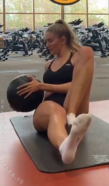 Full leaked Alica schmidt private photo