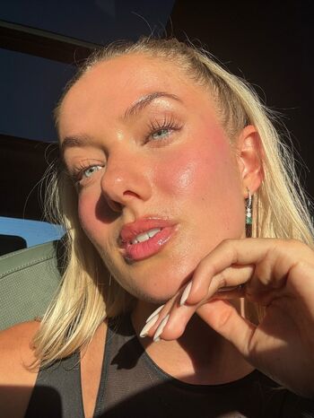 Full leaked Alica schmidt private photo