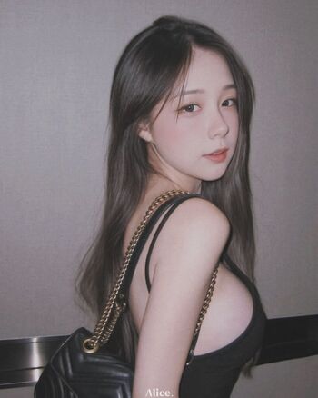 Full leaked Alice aiii private photo
