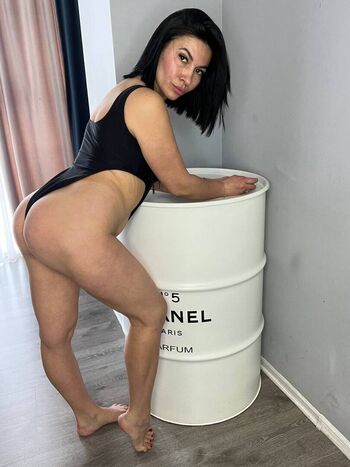 Full leaked Alice lynx private photo