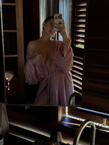 Full leaked Alice mamonova page private photo