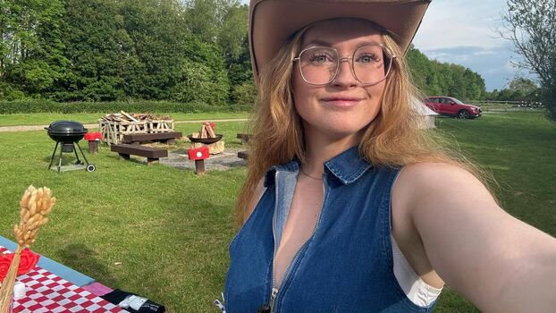 Full leaked Alicee mayanne private photo