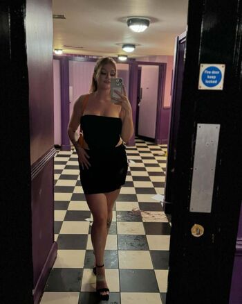 Full leaked Alicee mayanne private photo