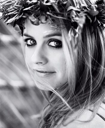Full leaked Alicia silverstone private photo