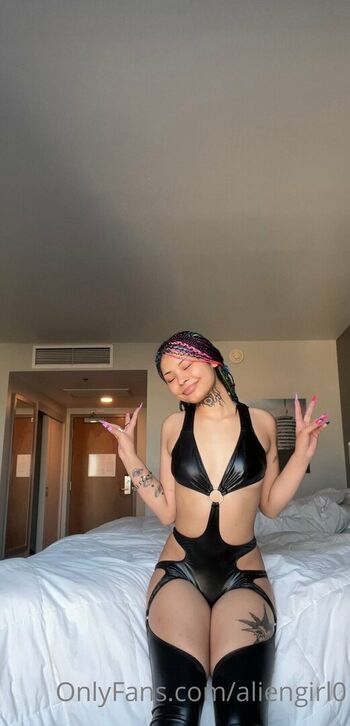 Full leaked Aliengirl private photo