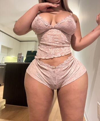 Full leaked Aliiyarose private photo