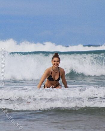 Full leaked Alina khani private photo