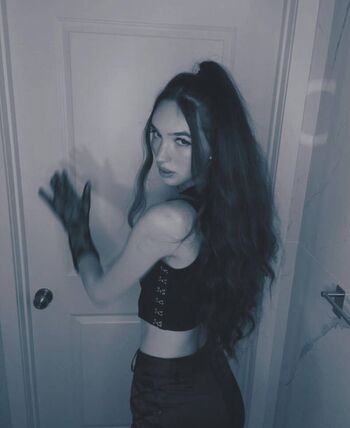 Full leaked Alinaavii private photo