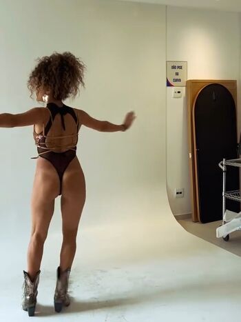 Full leaked Aline borges private photo