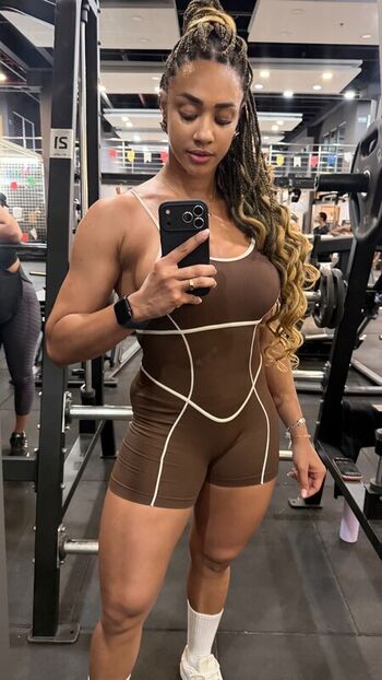 Full leaked Aline patriarca private photo
