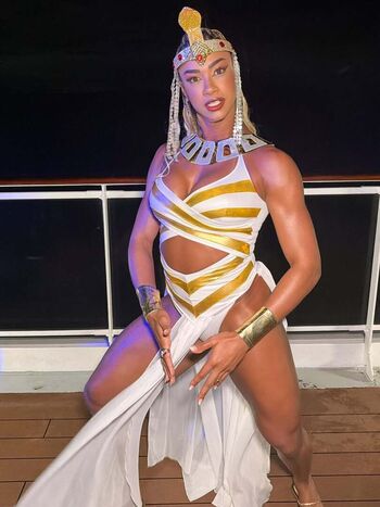 Full leaked Aline patriarca private photo