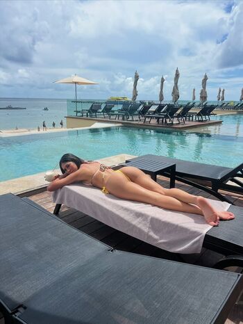 Full leaked Aline proutiere private photo