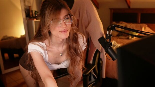 Full leaked Alineettv private photo