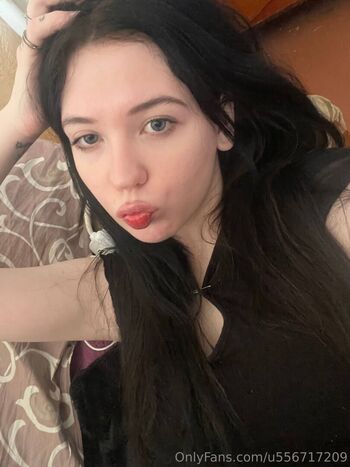 Full leaked Alinkameow private photo