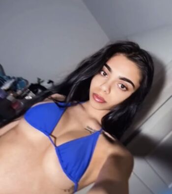 Full leaked Alisha private photo
