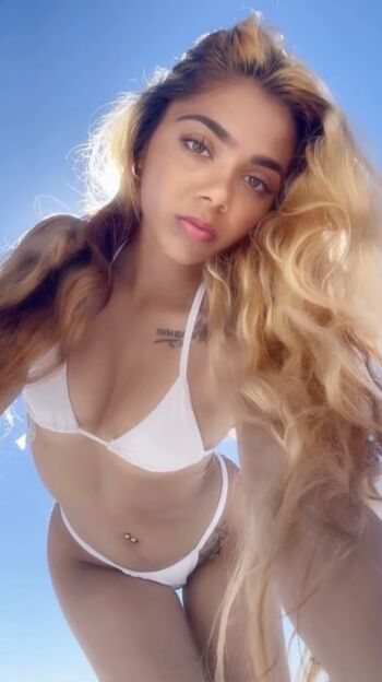 Full leaked Alisha private photo