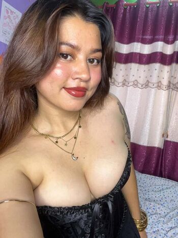 Full leaked Alishagiri private photo
