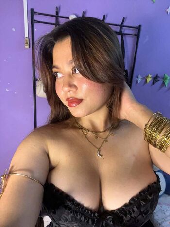 Full leaked Alishagiri private photo