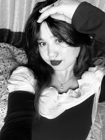 Full leaked Alishagiri private photo