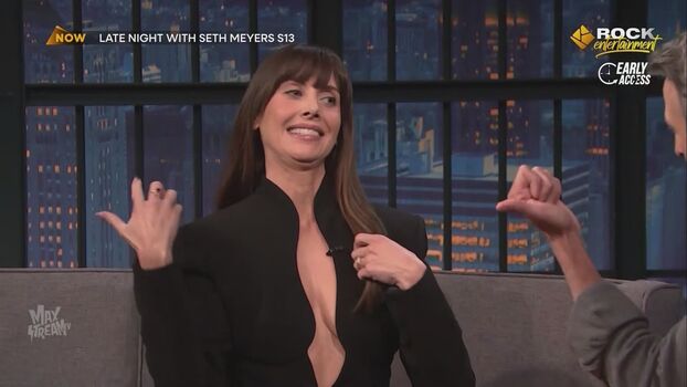 Full leaked Alison brie private photo