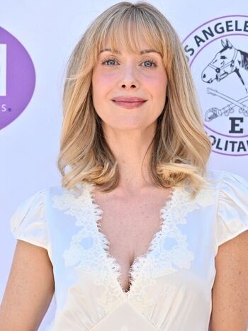 Full leaked Alison brie private photo