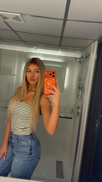 Full leaked Alison dehn private photo