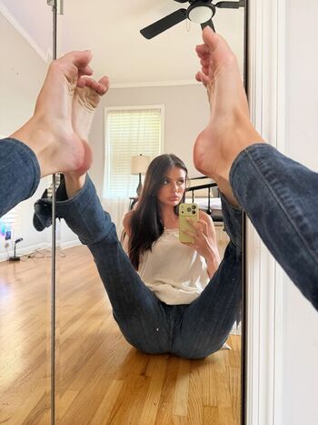 Full leaked Alison mitcham private photo