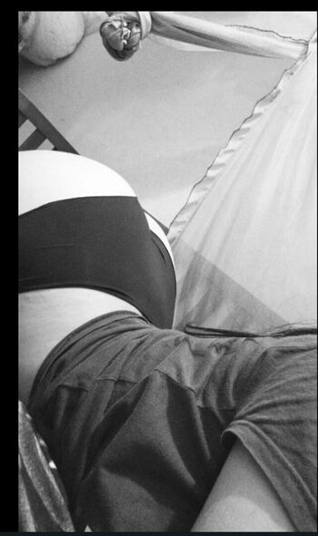 Full leaked Alisson page private photo