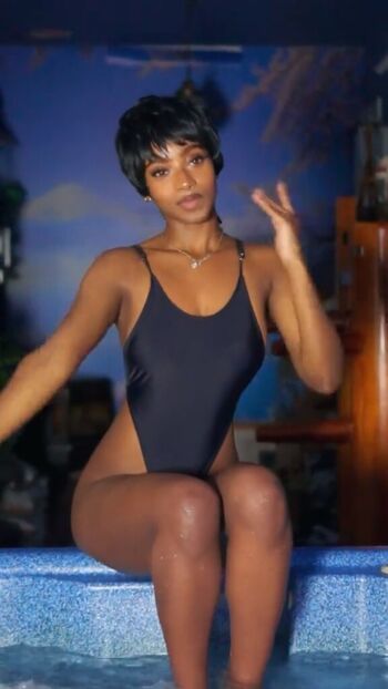 Full leaked Aliyawill private photo