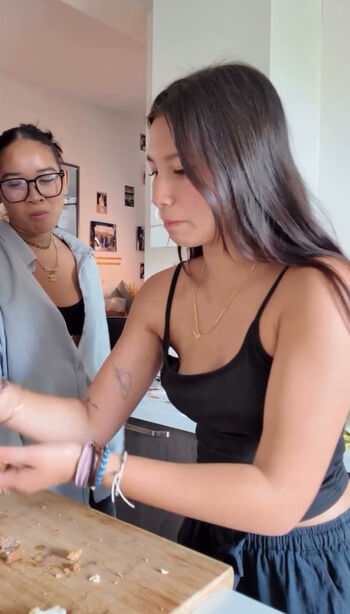 Full leaked Alizee yt private photo